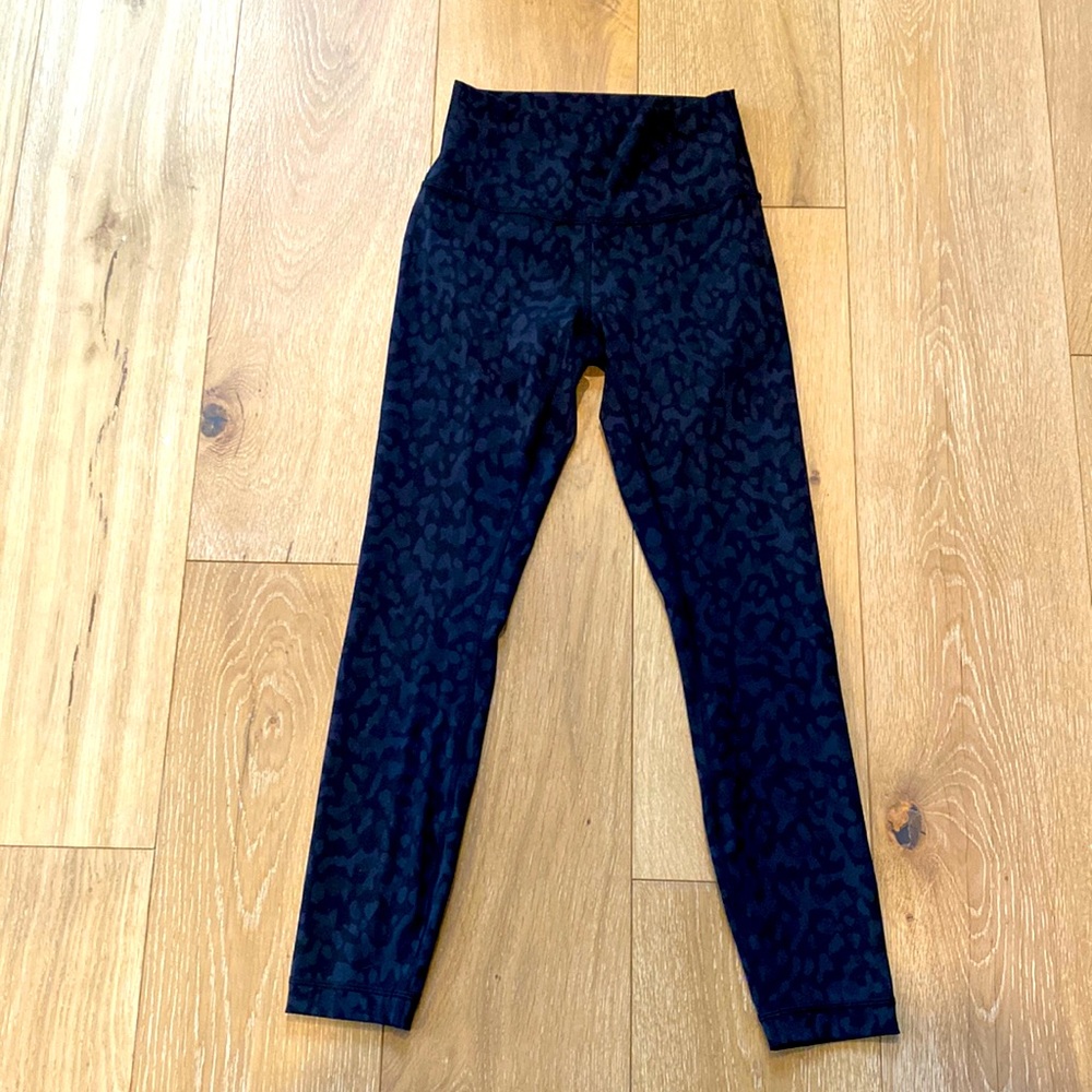 Wunder Under HR 25”